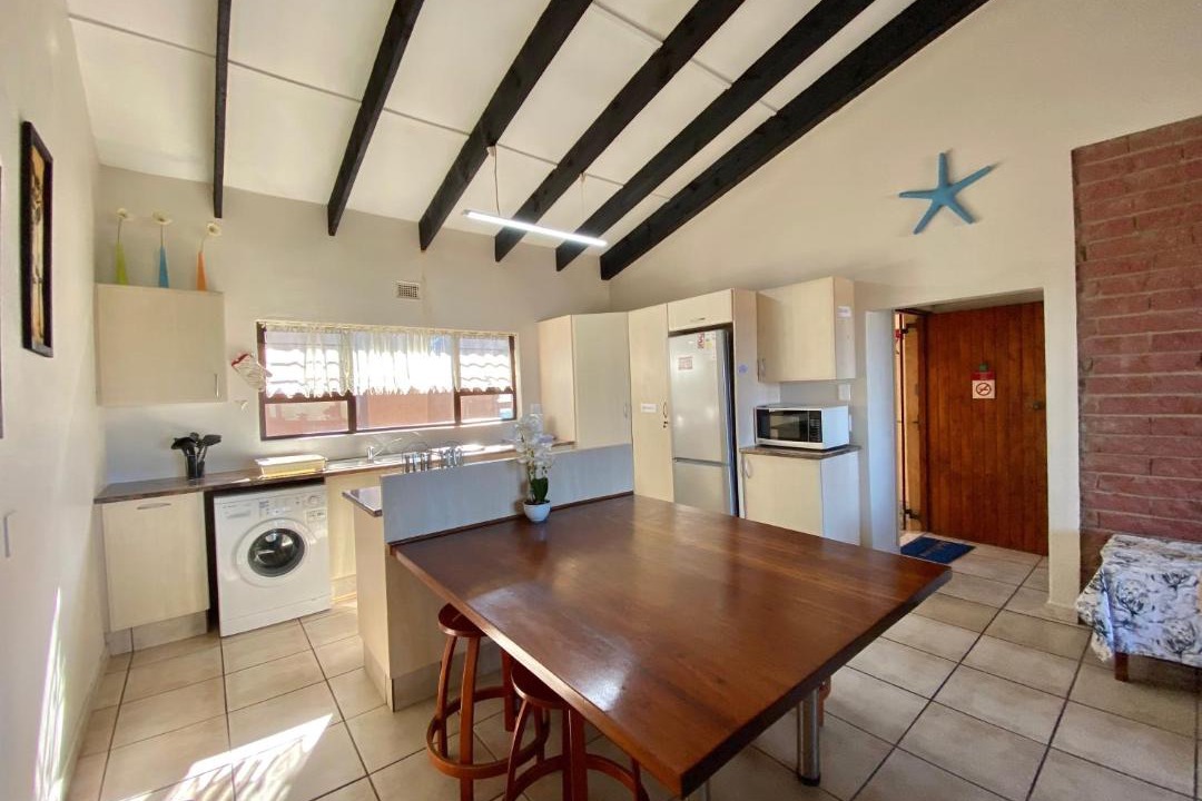 Photo of Kitchen in Manaba Beach