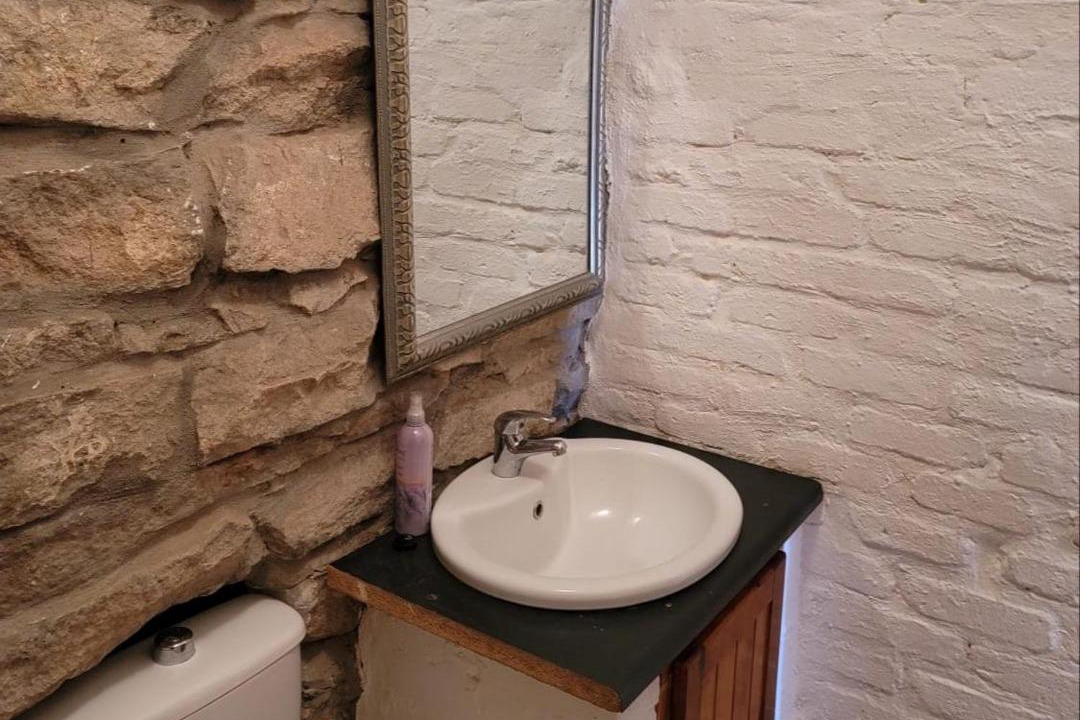 Photo of Bathroom in Nieuwoudtville