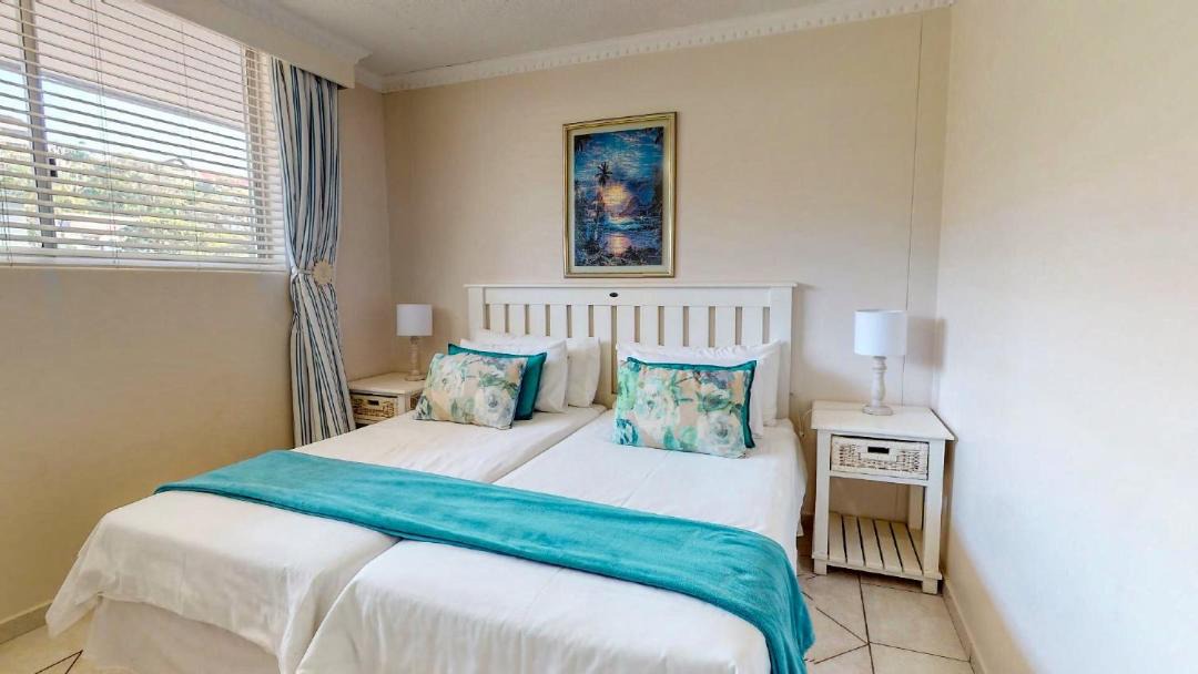 Photo of Bedroom in Margate Beach