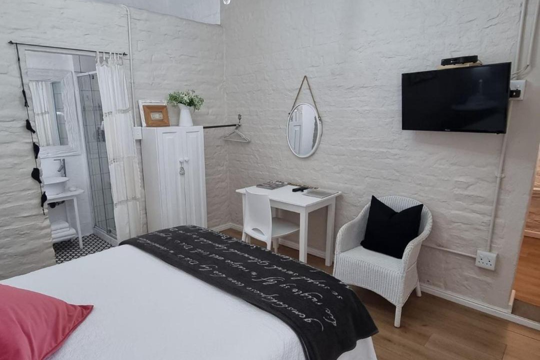 Photo of Bedroom in Graaff-Reinet