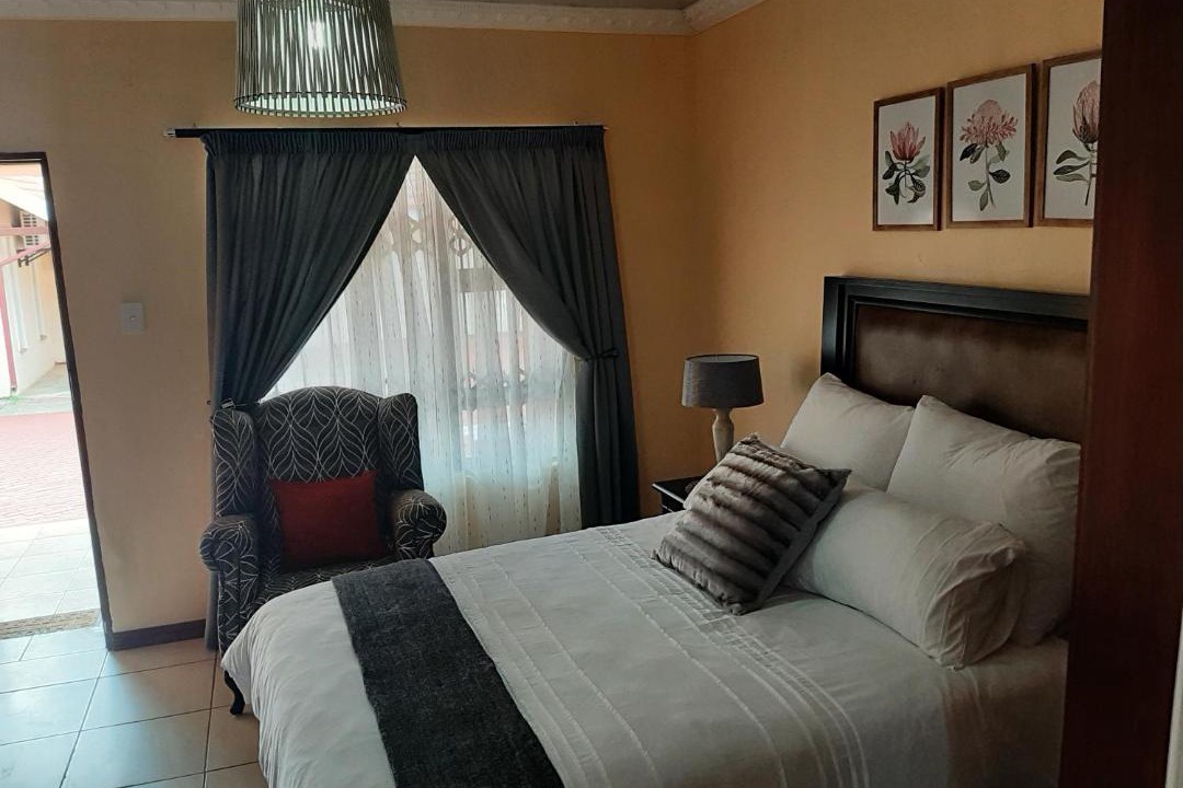 Photo of Bedroom in Silverton