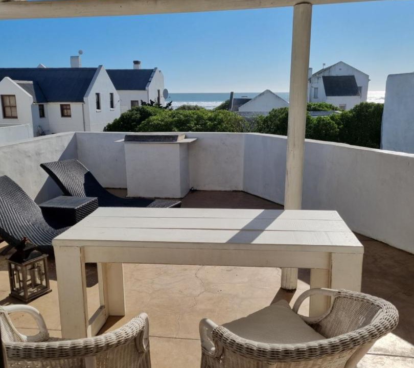 Photo of Others in Paternoster