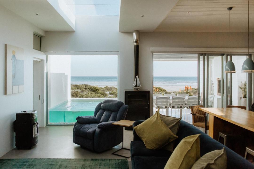 Photo of Others in Paternoster