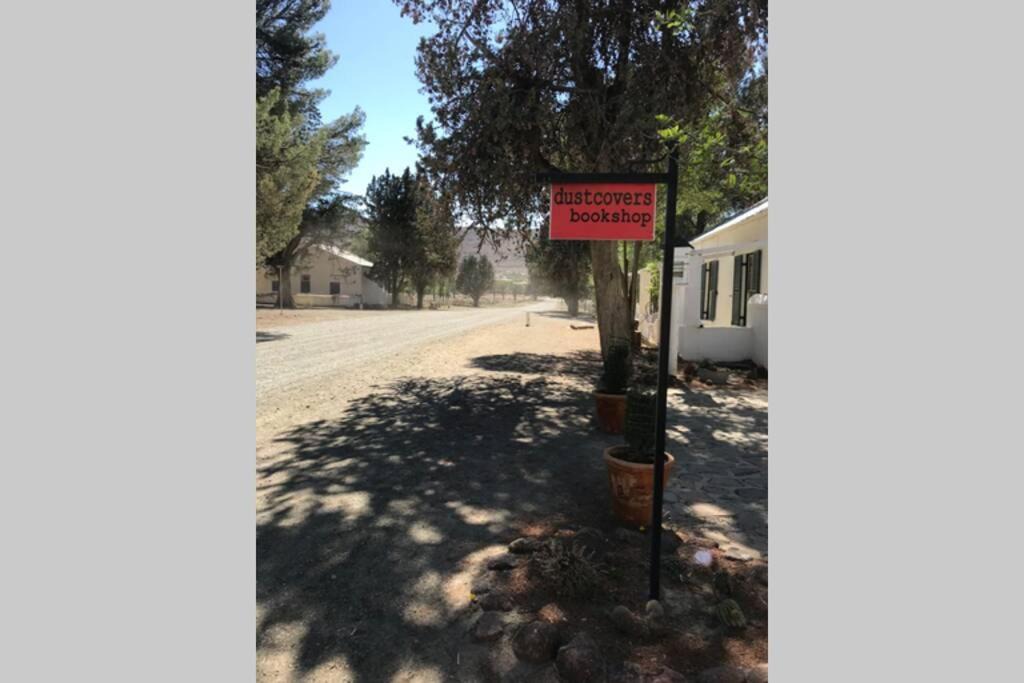 Photo of Others in Nieu-Bethesda
