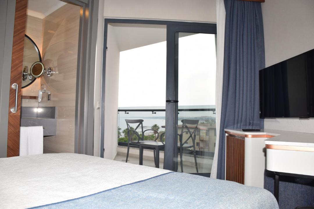 Photo of Bedroom in Side