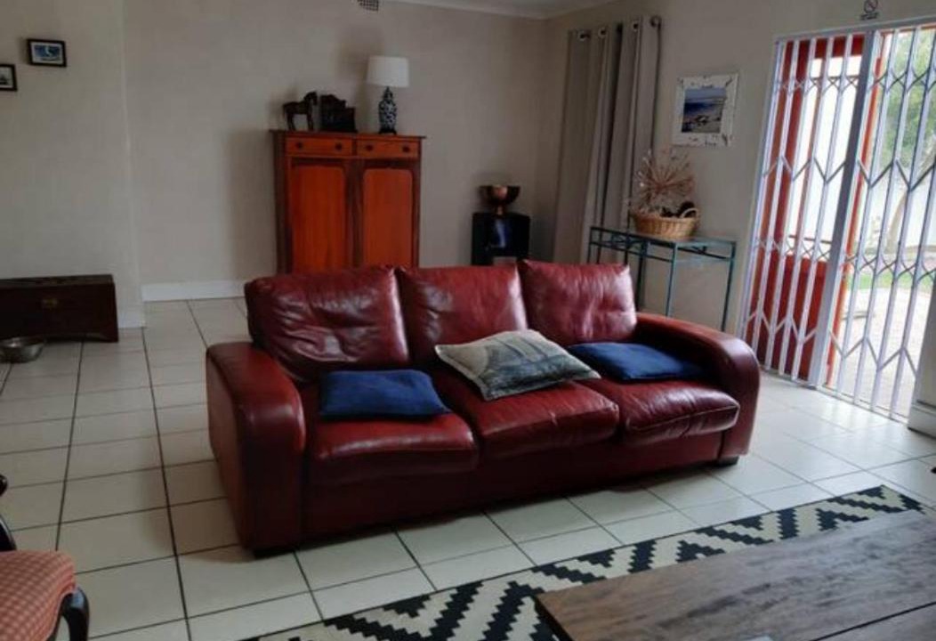 Photo of Others in Paternoster