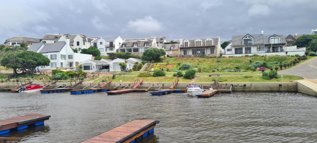 Photo of Others in Port Beaufort