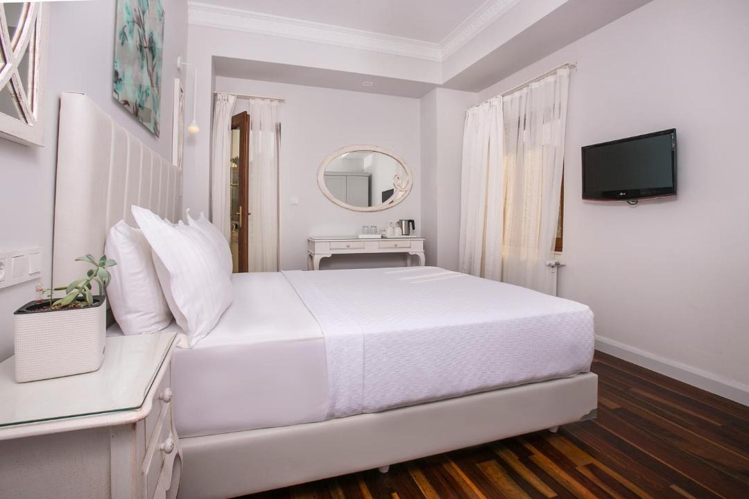 Photo of Bedroom in Adalar