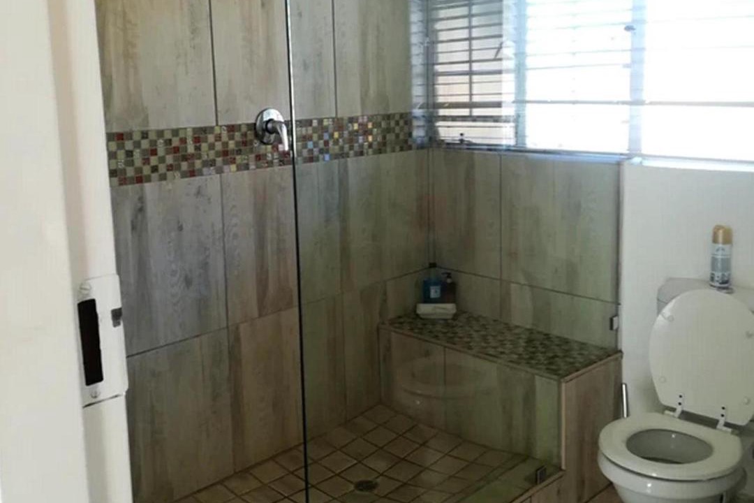Photo of Bathroom in Dullstroom