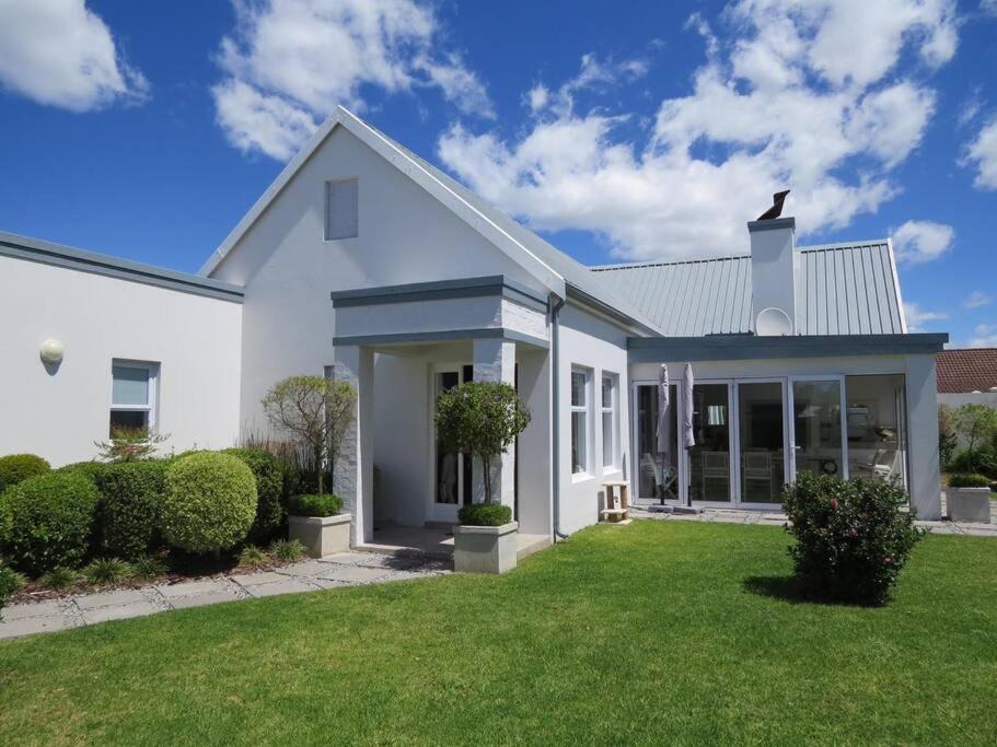 Photo of Buildings in George