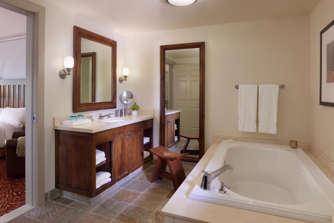 Photo of Bathroom in St. Helena