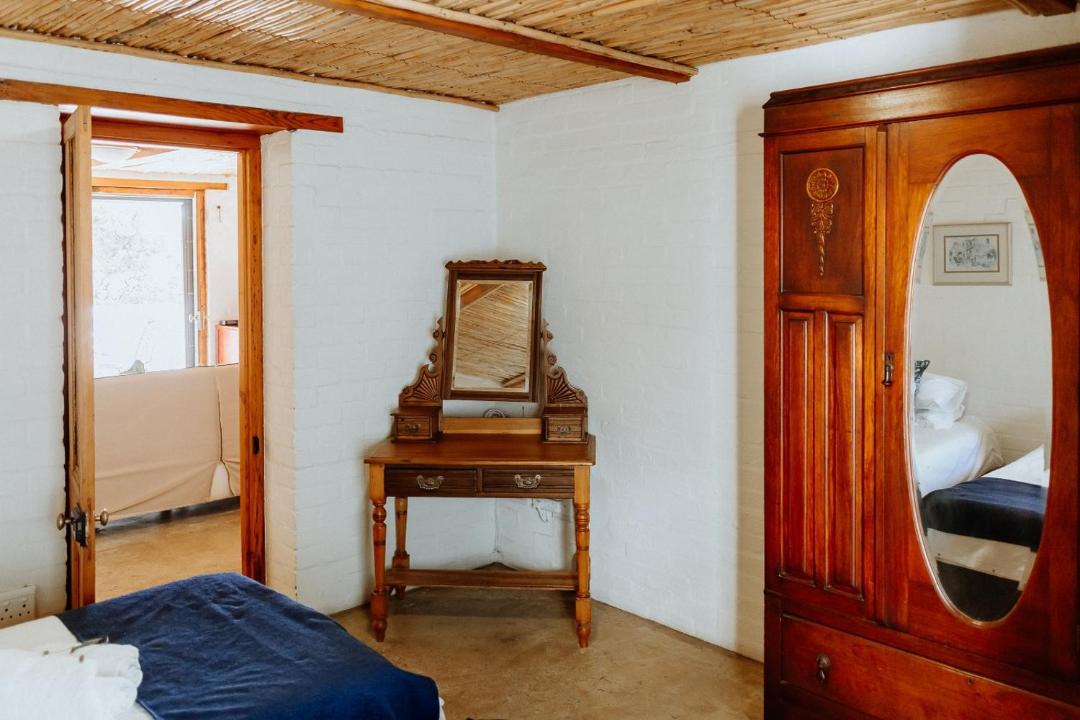 Photo of Others in Paternoster