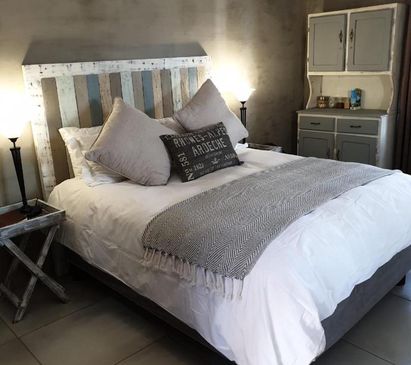 Photo of Bedroom in Karoo Hoogland