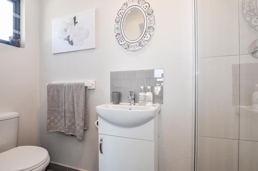 Photo of Bathroom in Yzerfontein
