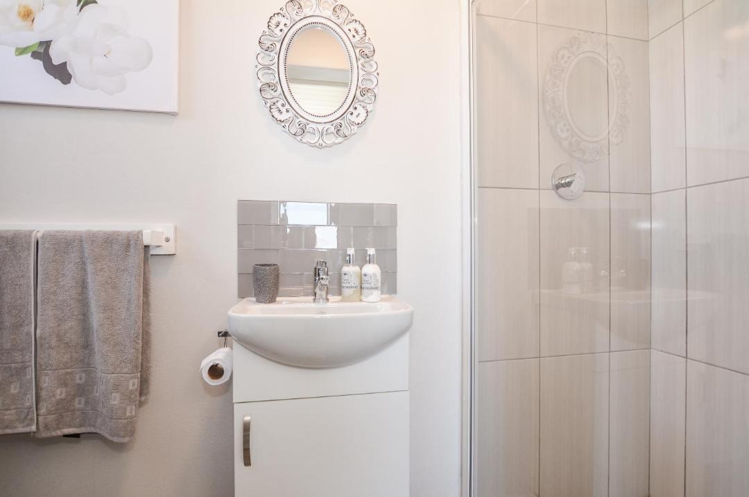 Photo of Bathroom in Yzerfontein