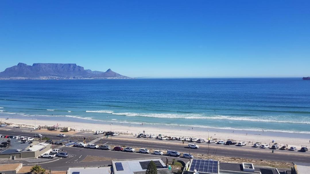 Photo of Others in Bloubergstrand