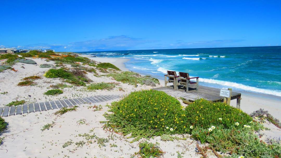 Photo of Others in Yzerfontein
