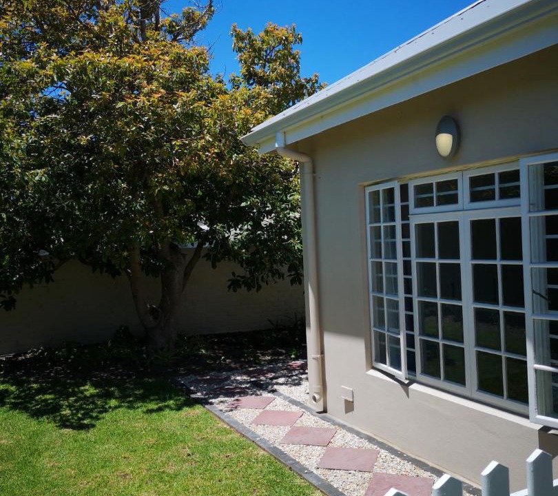 Photo of Buildings in Westcliff