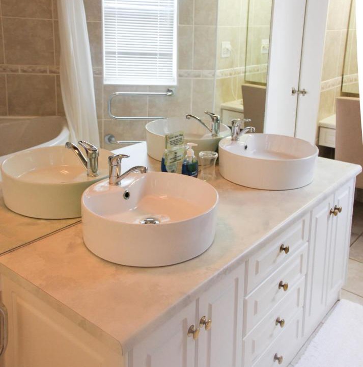 Photo of Bathroom in Port Owen