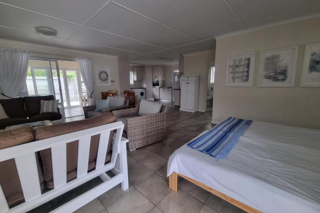 Photo of Bedroom in Pearly Beach