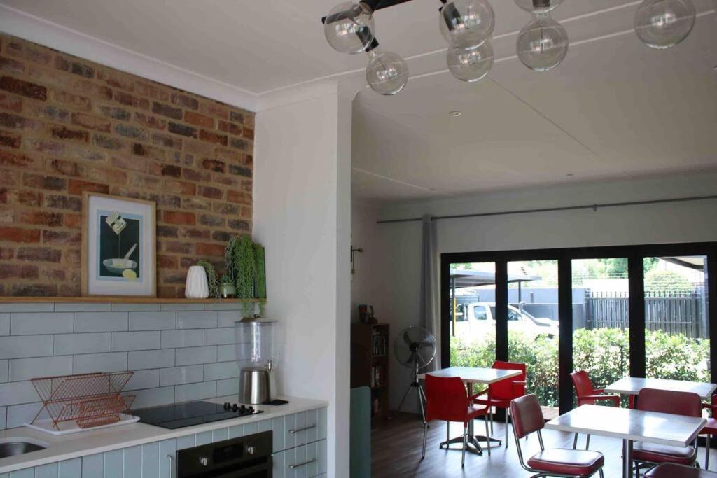 Photo of Livingroom in Greater Johannesburg Metropolitan Area