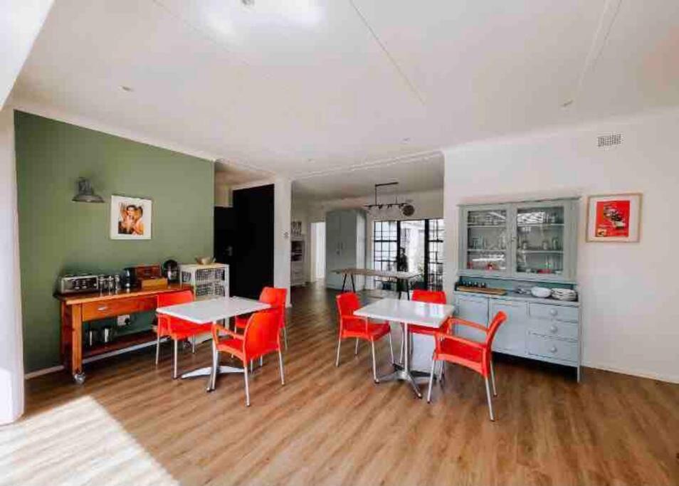 Photo of Livingroom in Greater Johannesburg Metropolitan Area