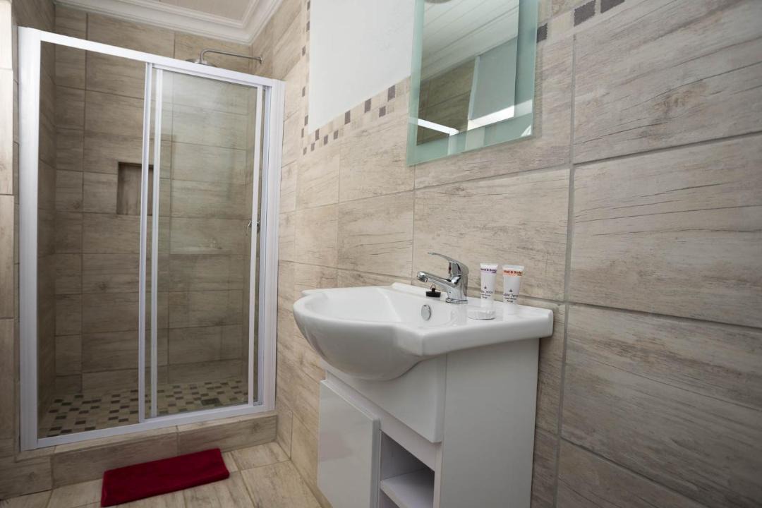 Photo of Bathroom in Swellendam