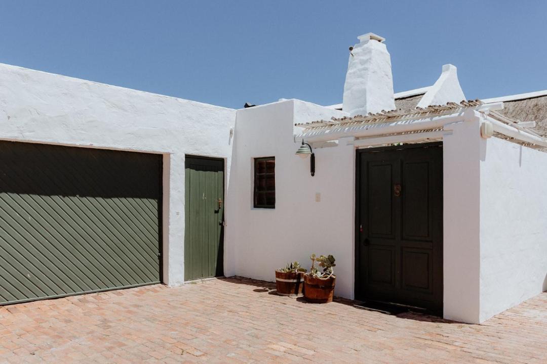 Photo of Others in Paternoster