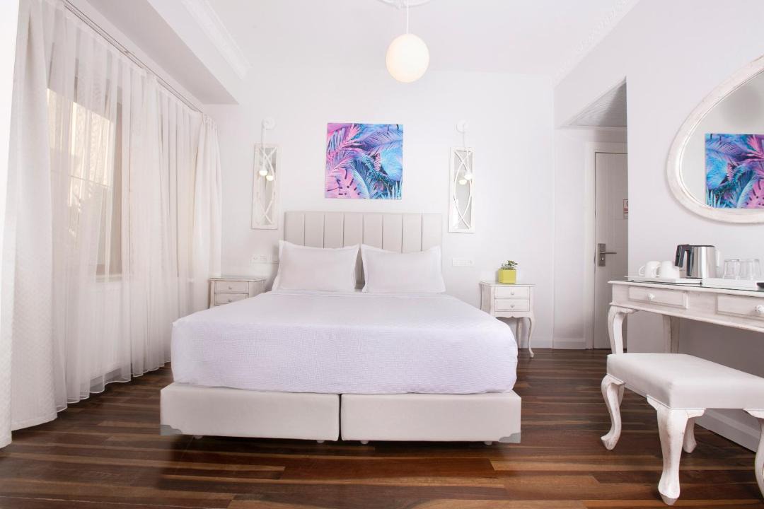 Photo of Bedroom in Adalar