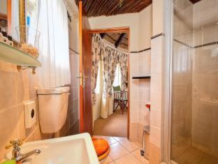 Photo of Bathroom in Leeupoort