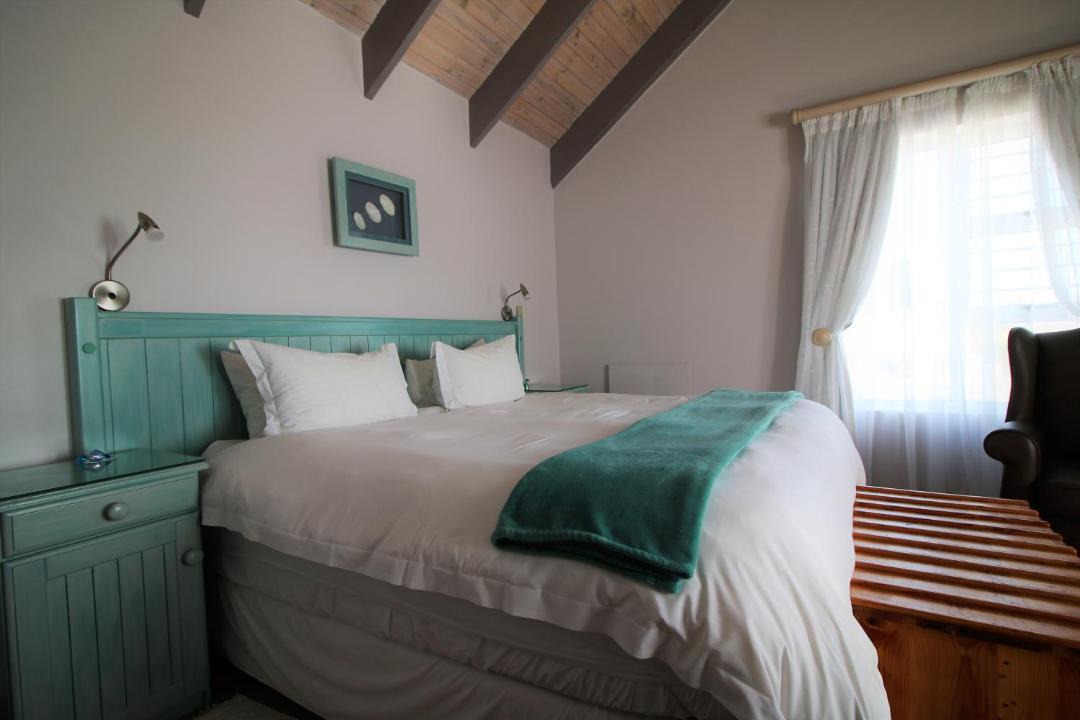 Photo of Others in Paternoster