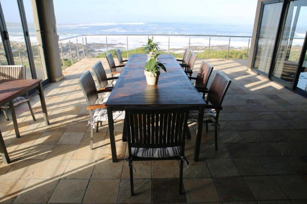 Photo of Patio Balcony in Sandbaai