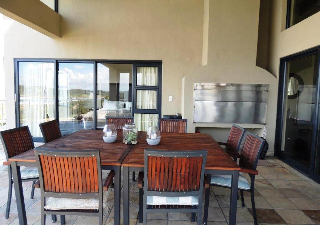 Photo of Patio Balcony in Sandbaai