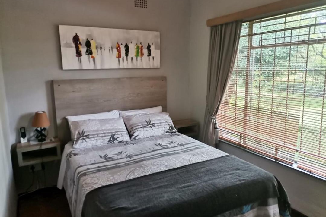 Photo of Bedroom in Roodeplaat