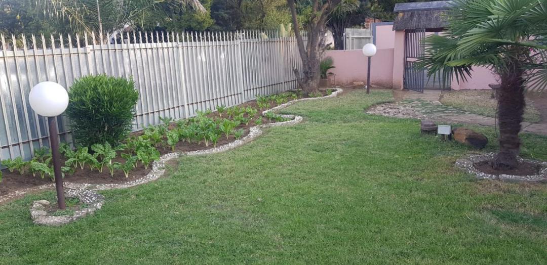 Photo of Others in Alberton