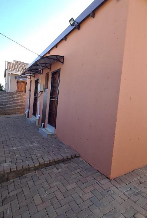 Photo of Others in Greater Johannesburg Metropolitan Area