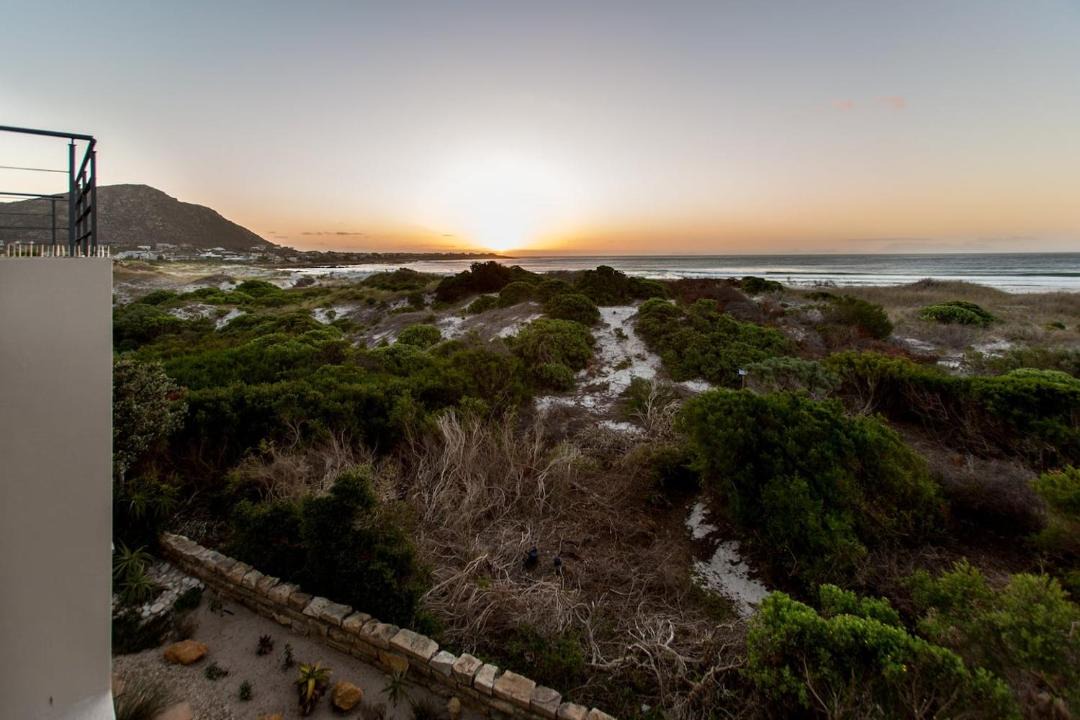 Photo of Others in Pringle Bay