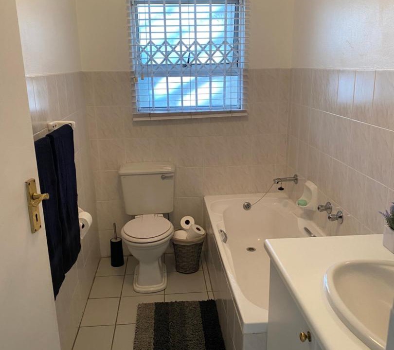 Photo of Bathroom in Knysna Central