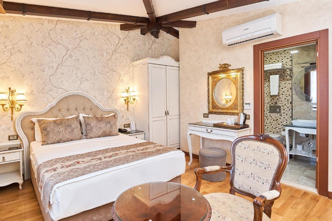 Photo of Bedroom in Cagaloglu