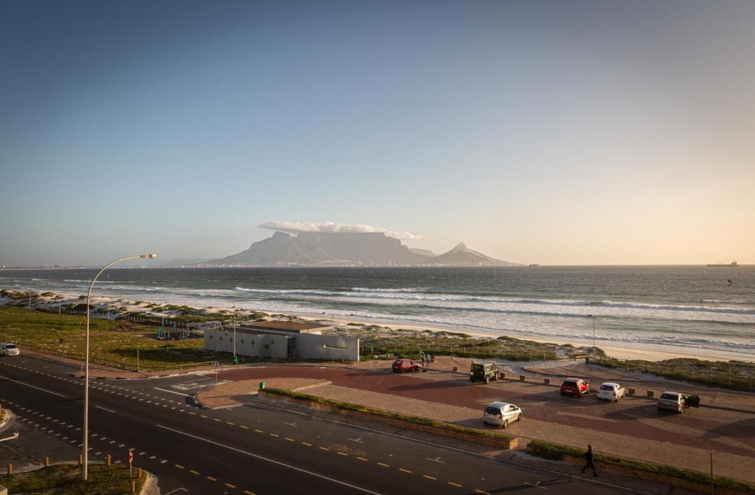 Photo of Others in Bloubergstrand