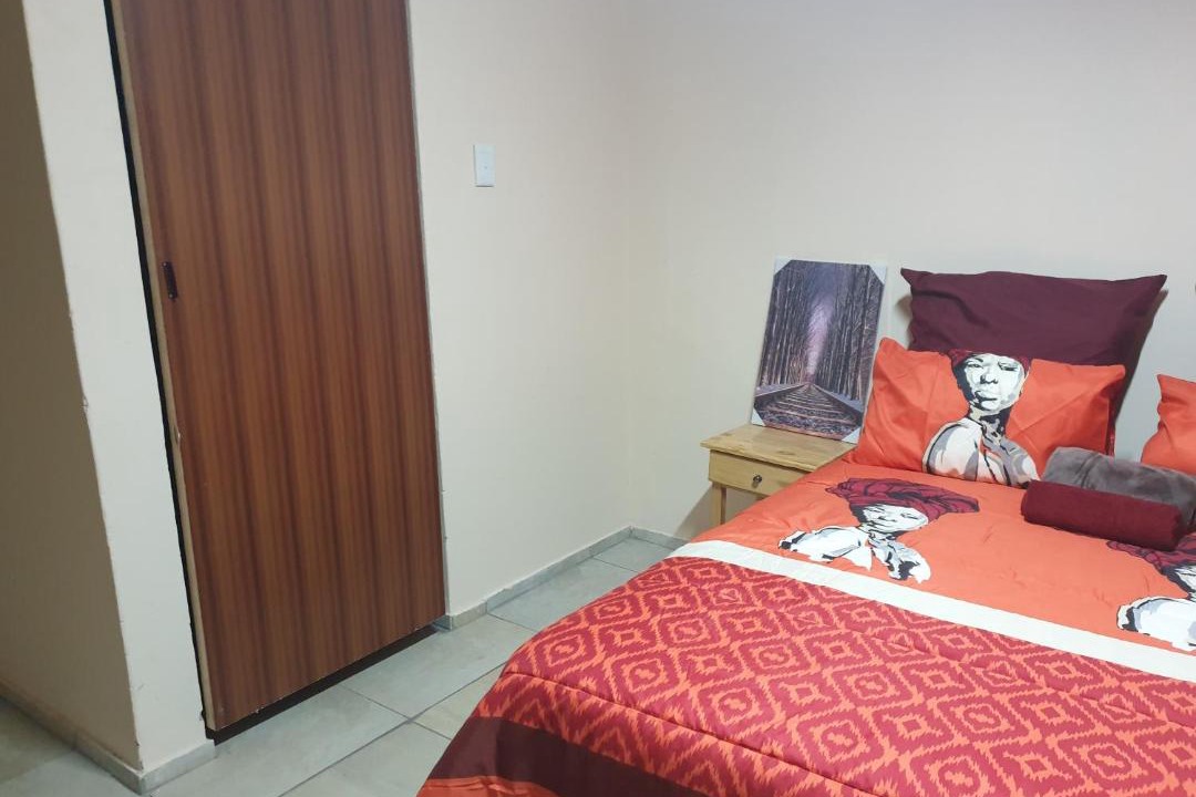 Photo of Bedroom in Estcourt