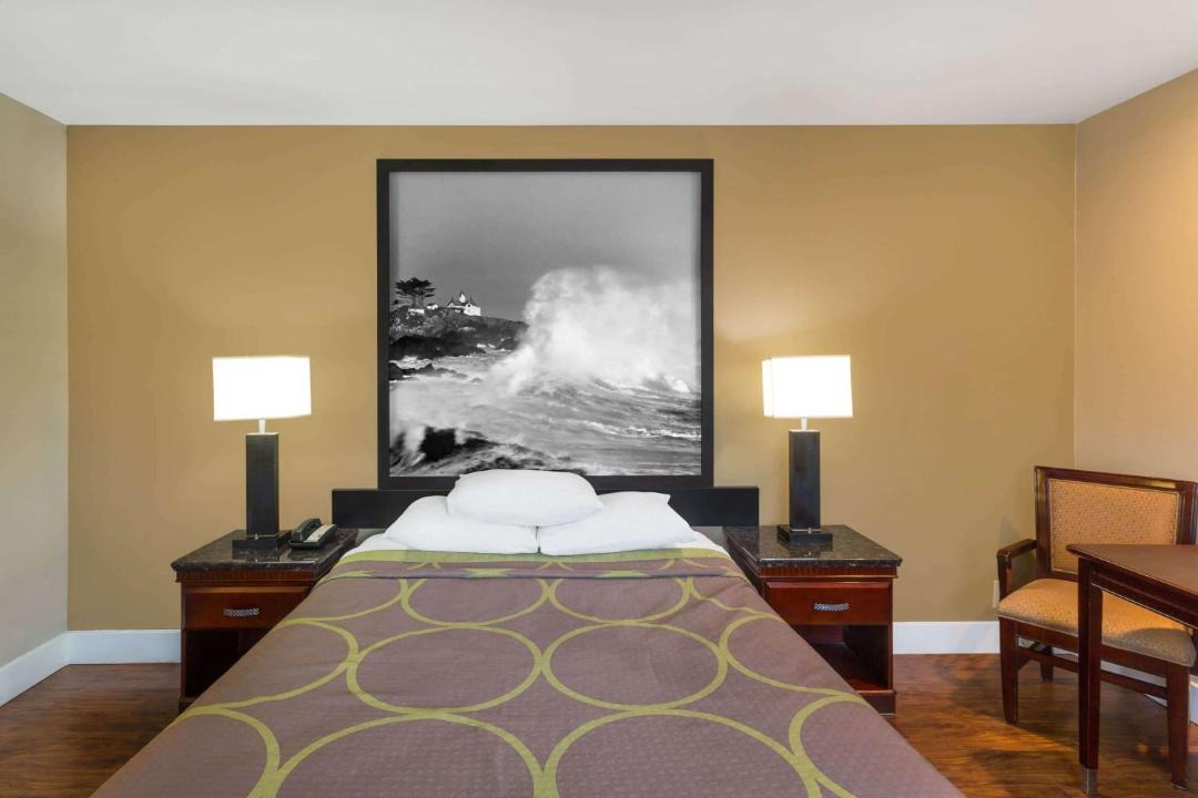 Photo of Bedroom in Martinez