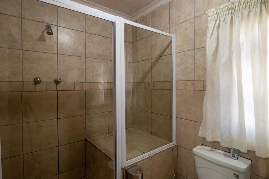 Photo of Bathroom in Westdene