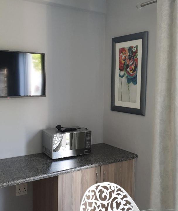 Photo of Livingroom in Alberton