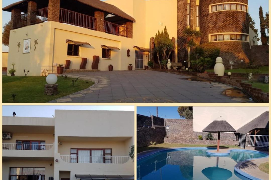 Photo of Buildings in Cradock