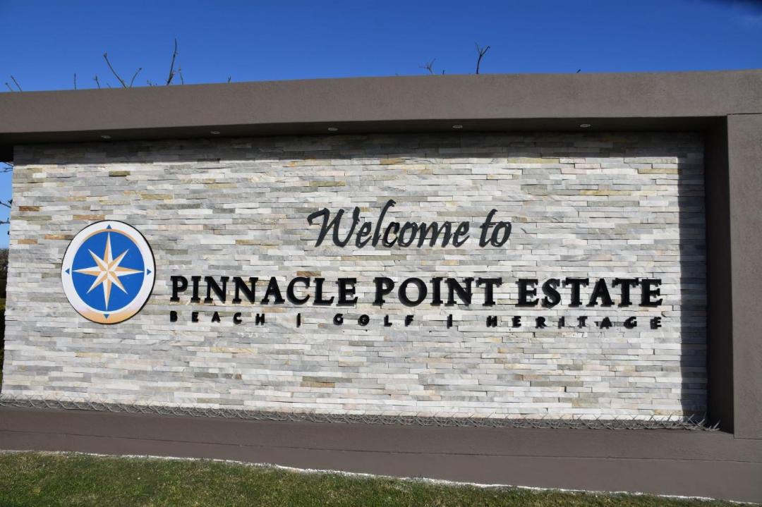 Photo of Others in Pinnacle Point