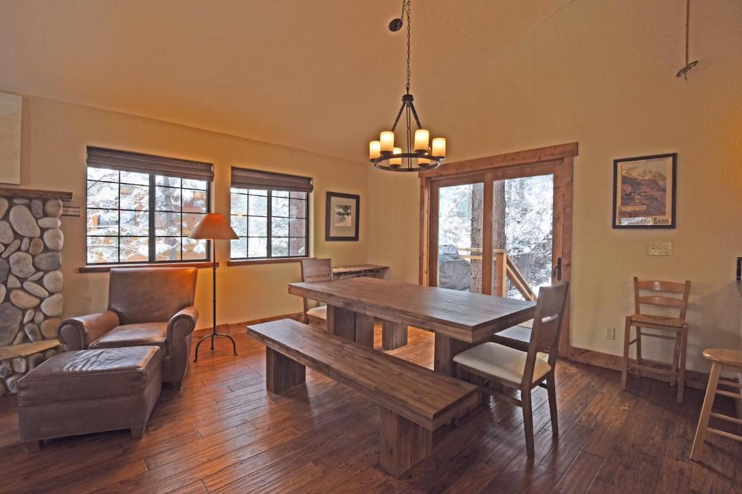 Photo of Livingroom in Brockway