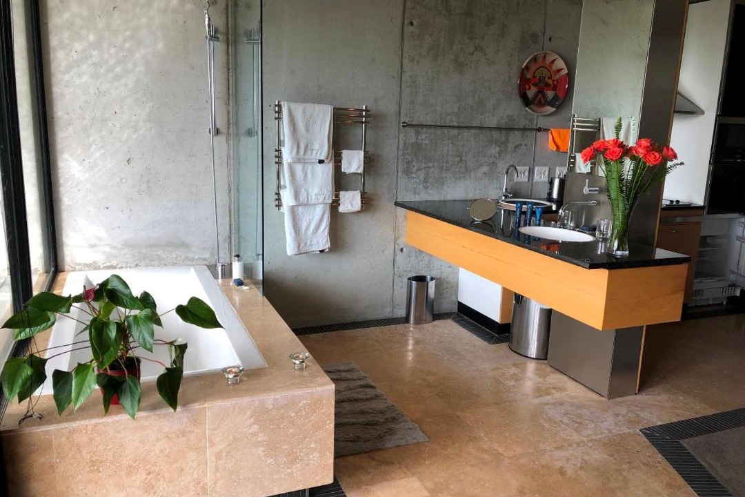 Photo of Bathroom in Scott Estate