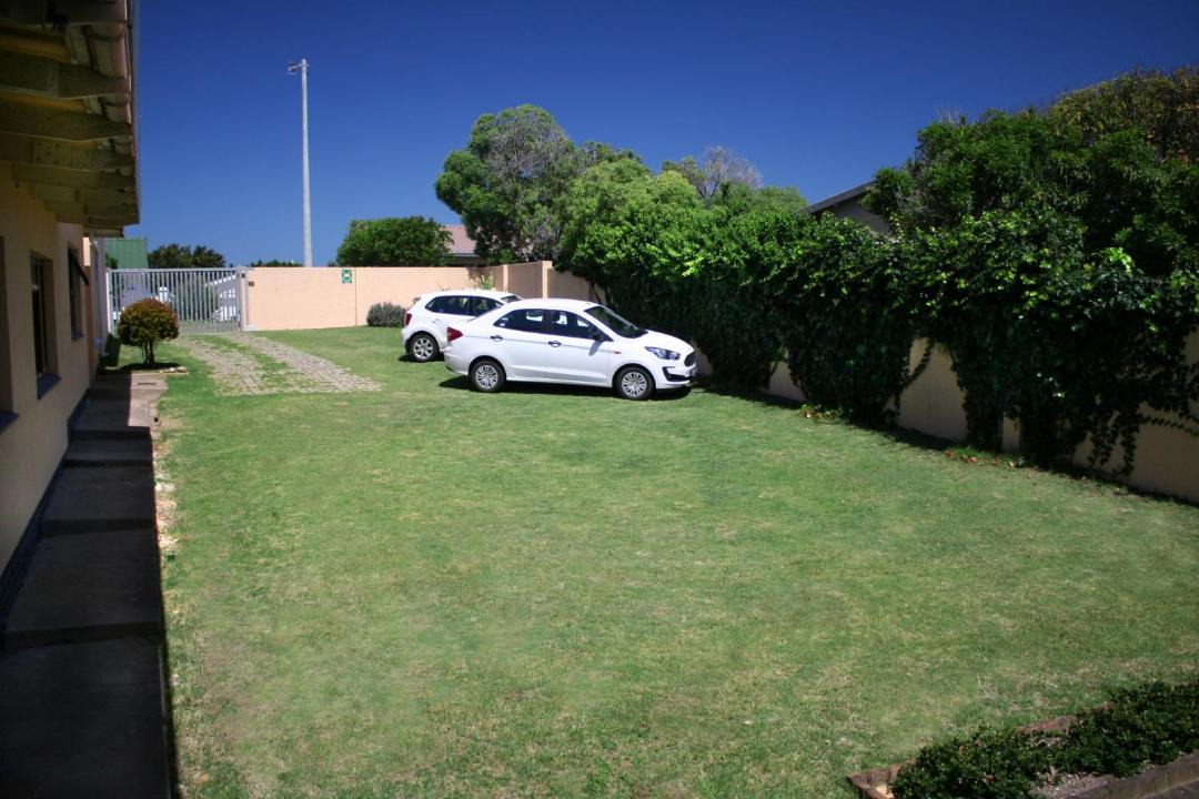 Photo of Buildings in Linkside