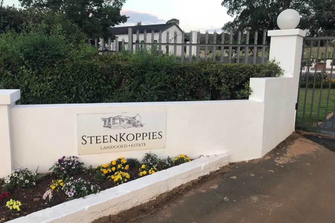 Photo of Others in Magaliesberg